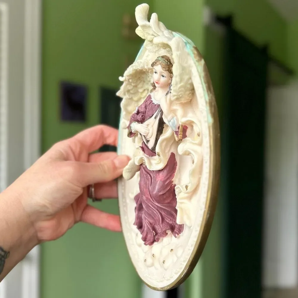 VTG 3D Textured Angel In Oval Shaped Piece Faith Based Wall Accent Sign